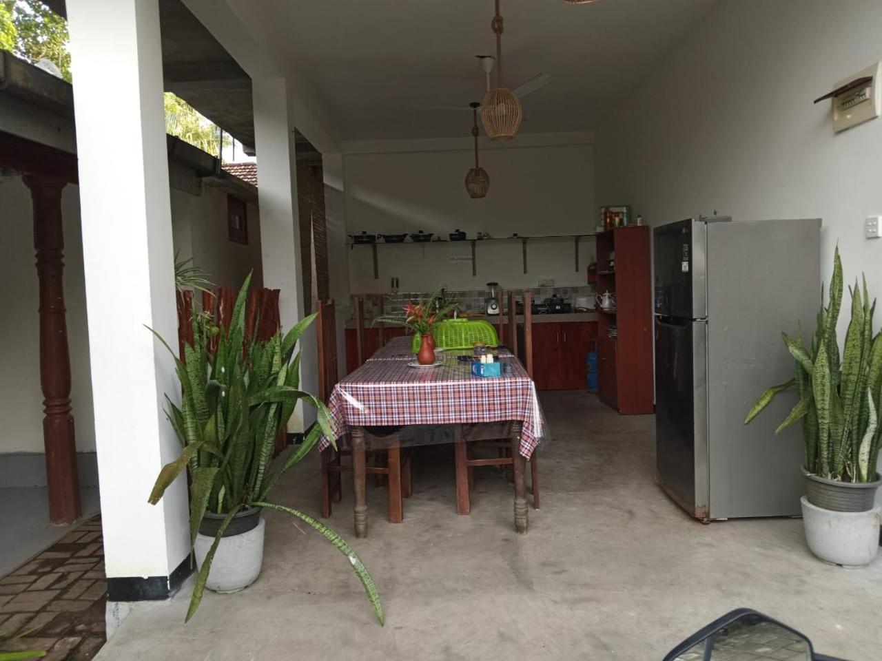 Little Villa Guest House อาฮานกามา ภายนอก รูปภาพ