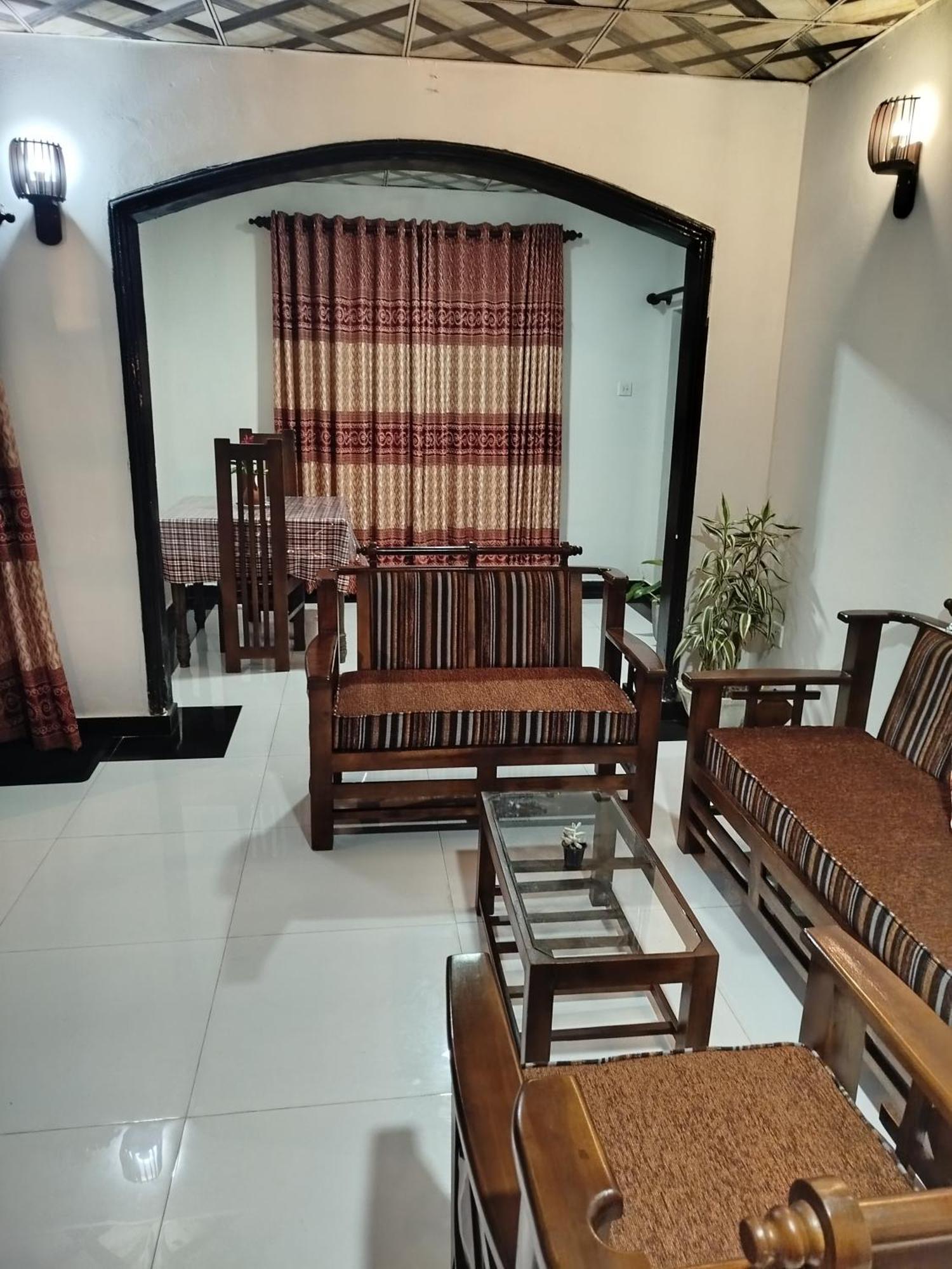 Little Villa Guest House อาฮานกามา ห้อง รูปภาพ